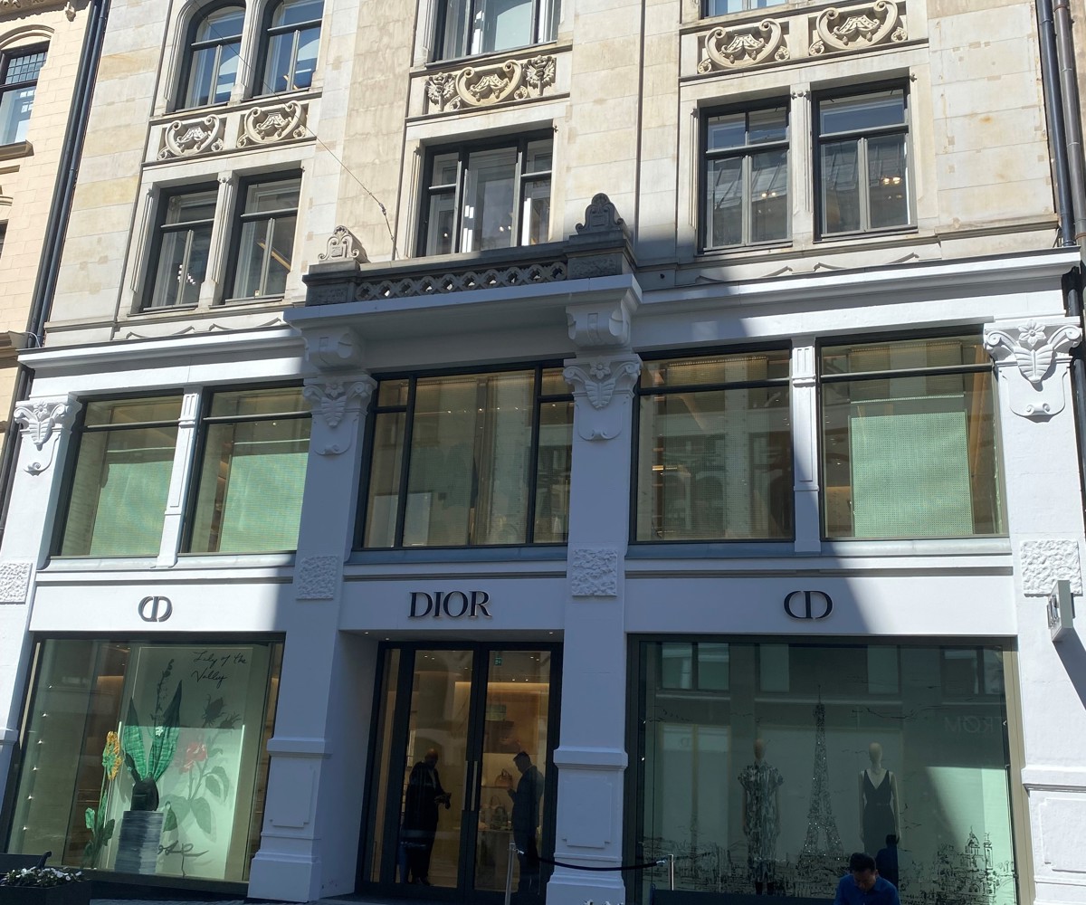 Dior