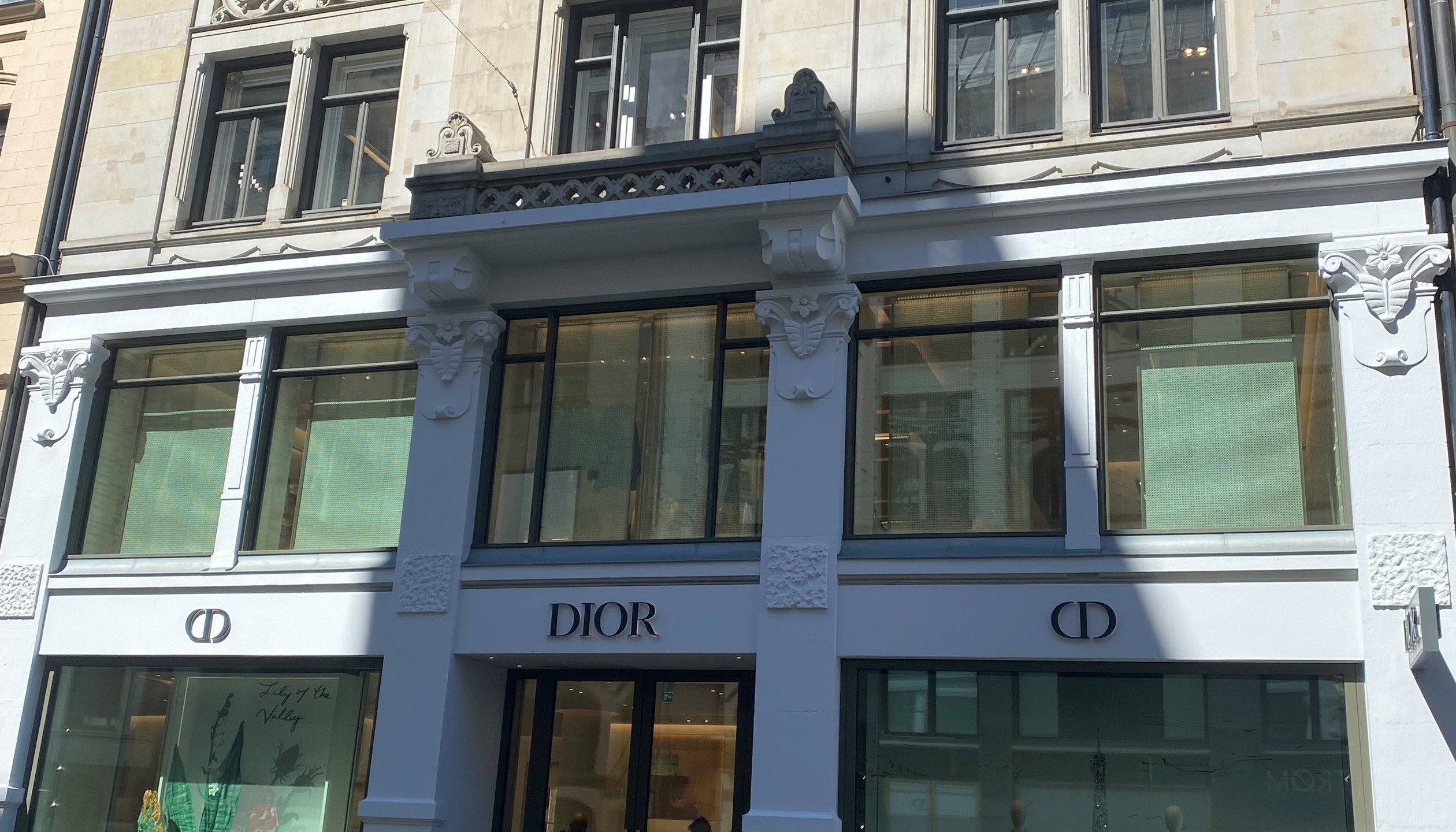 Dior